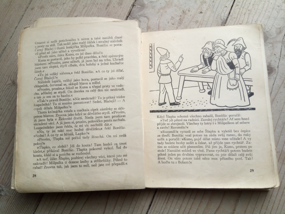 Zhoř - Učedník kouzelníka Čaryfuka a ještě dvě veselé povídky