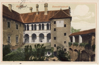 Mělník - Zámecké nádvoří